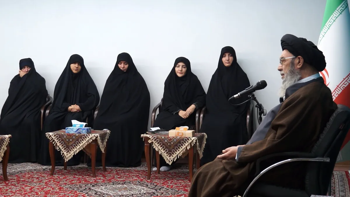 طلاب خواهر پیشگامان تبیین معارف دینی و تمدن اسلامی هستند.