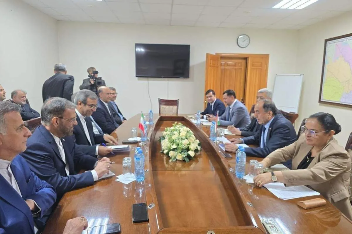 شاهد گسترش همکاری‌های حمل و نقلی ایران با تاجیکستان هستیم