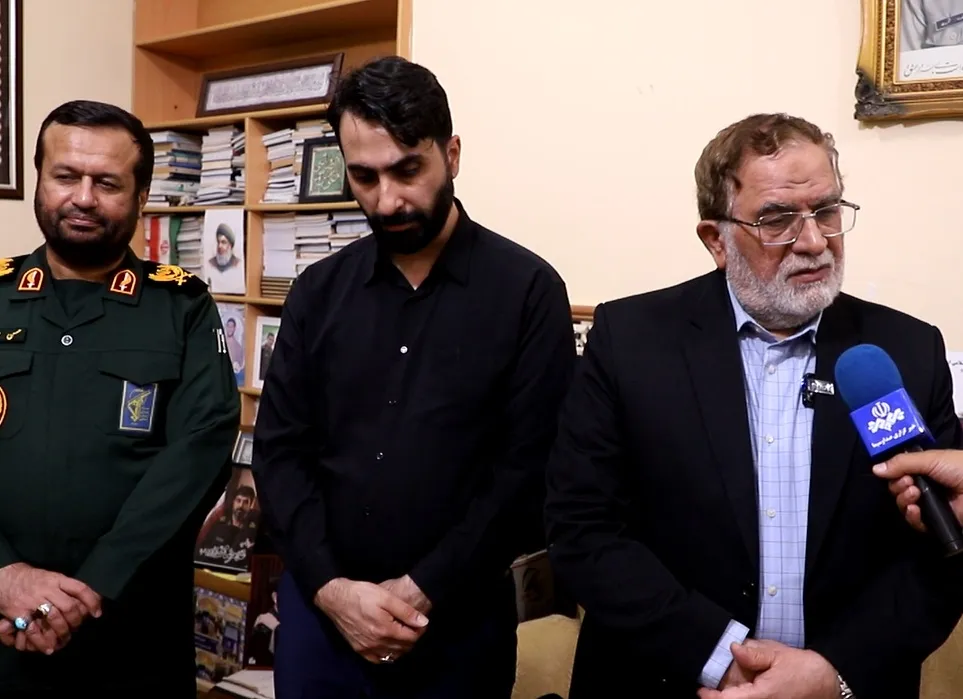 دیدار جانشین فرمانده سپاه پاسداران با خانواده سرلشکر پاسدار شهید علیرضا تنگسیری