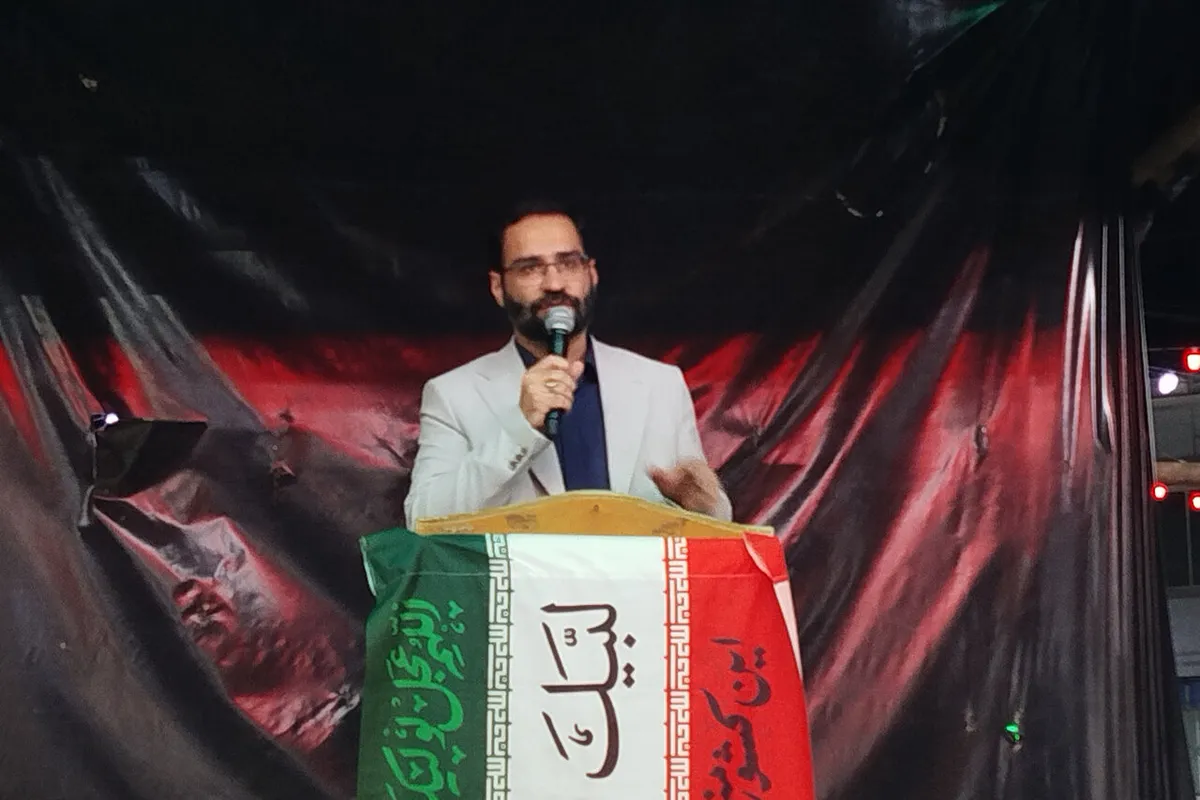 زادبر: مدارس و رسانهها میدان اصلی جهاد فرهنگی هستند