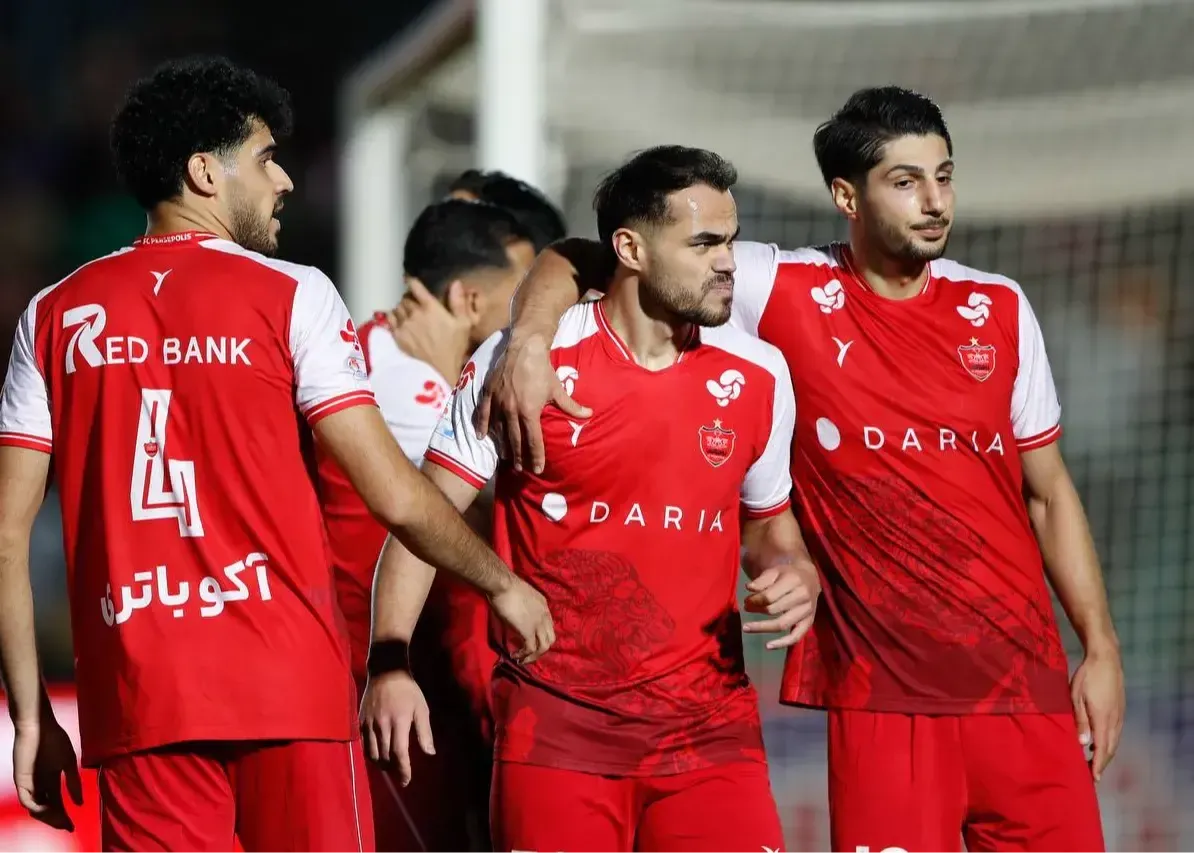 نبرد بهترین خط حملهها در خرمآباد/ پرسپولیس به جنگ بدل خود میرود!