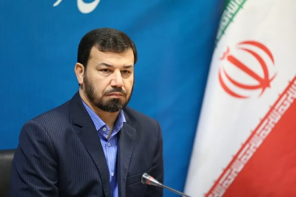 هنرمندان و رسانهها کیفیت برنامه محفل را ارتقا میدهند