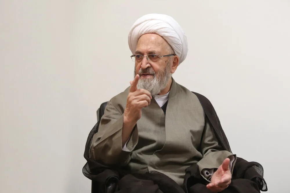 ایستادگی در برابر تهدید دشمن، جلوهای از باور عمیق به خداوند است