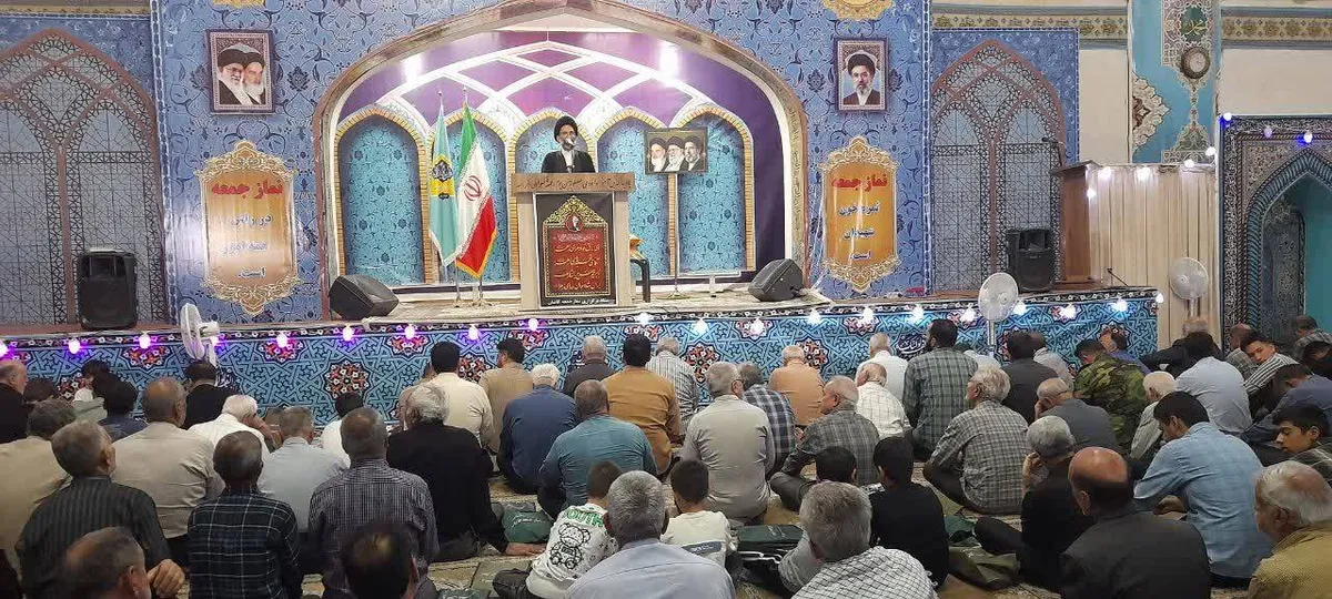 ایستادگی ملت ایران با تکیه بر ایمان و فرهنگ فاطمی