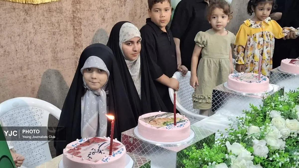 جشن تولد متفاوت ختران زینب نام شهدا در قم+تصاویر