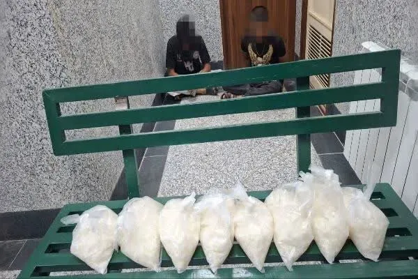 قائمینژاد: فروشنده ماده مخدر شیشه در اسفراین دستگیر شد