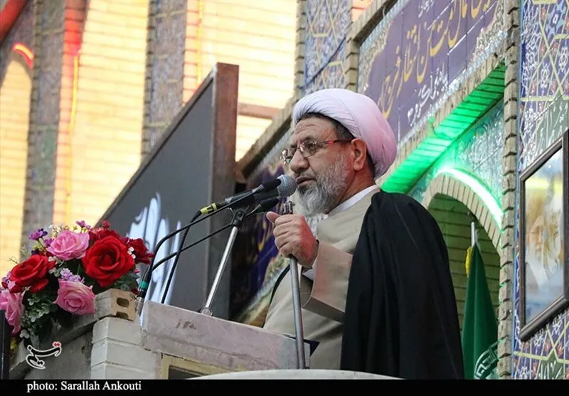 امام جمعه کرمان خواستار مبارزه بیامان با فساد و سوداگری شد