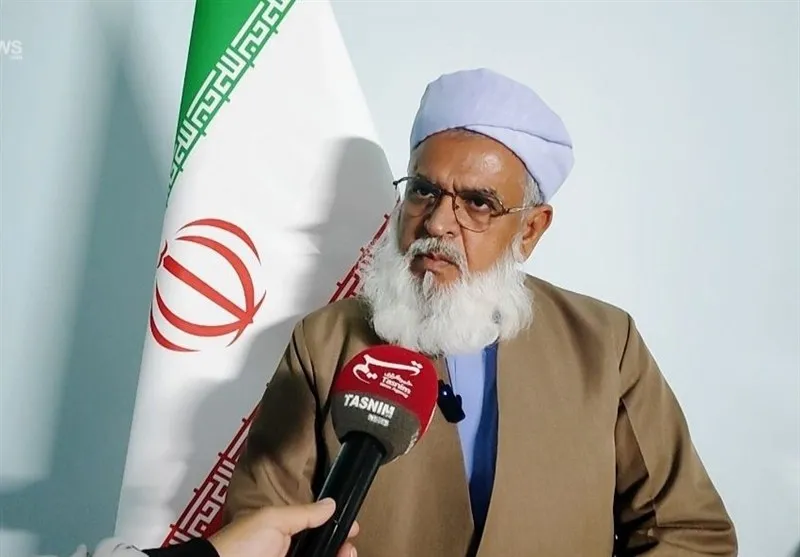 امام جمعه اهل سنت خاش: ریختن خون بیگناهان با هیچ منطقی سازگار نیست