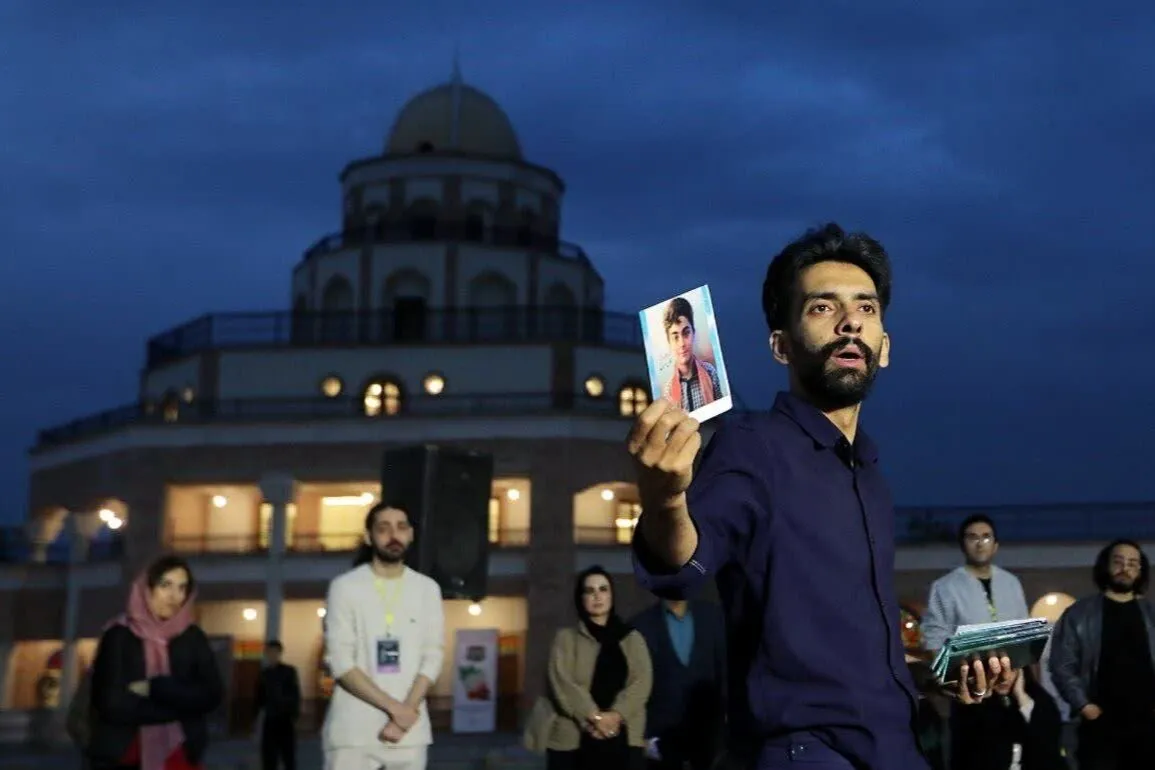 «میم مثل میناب»؛ ادای دین یک معلم به دانش‌آموزان جان‌باخته