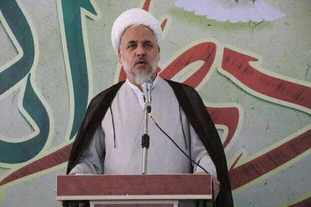 رحیمی: نماز باید محور برنامهریزی و عملکرد مدیران جامعه اسلامی باشد
