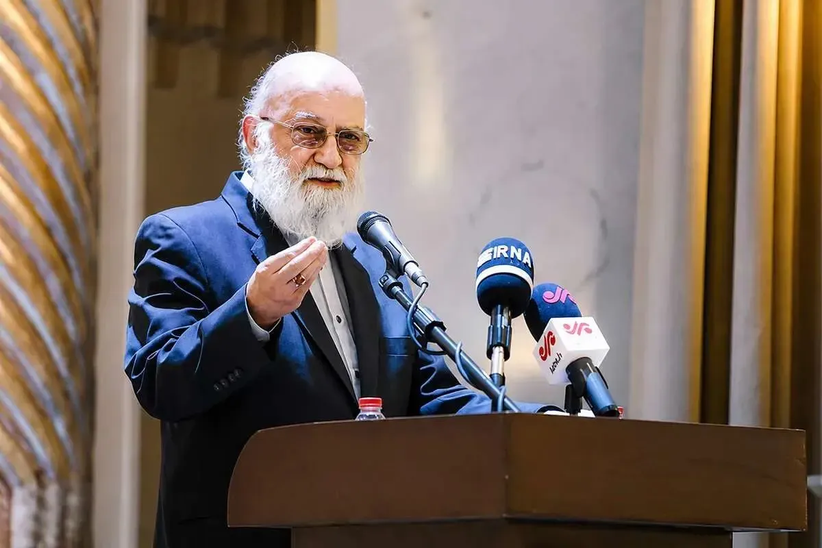چمران: پرداخت ۴ میلیون تومان به متولدین ۱۴۰۵ از سوی شهرداری تهران، باید بررسی شود تا ببینیم منبع این هزینه از کجا است؟/ شعام گفته انتخابات دو ماه پس از پایان رسمی جنگ برگزار میشود؛ ما میخواستیم بساط خود را جمع کنیم و برویم