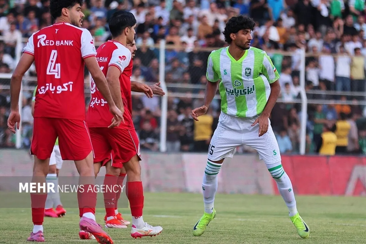 پرسپولیس با ضعف به صدر رسید؛ یک نفر سد باخت خیبر شد
