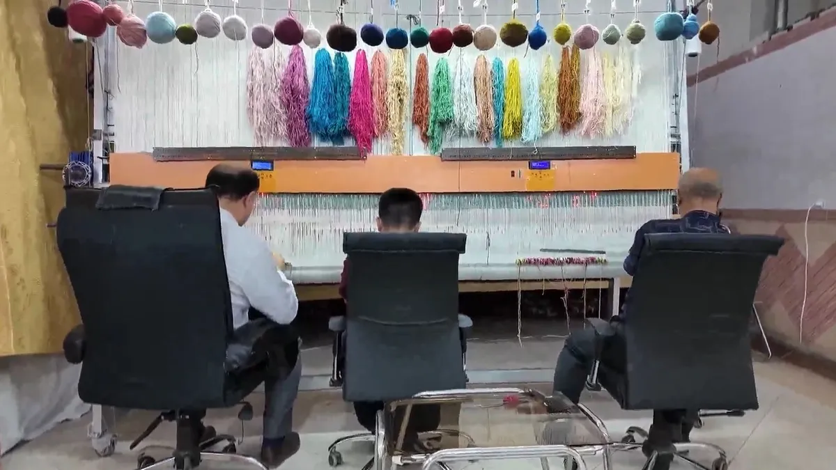 رونمایی از دار قالی ارگونومیک و هوشمند برای اولین بار در ایران