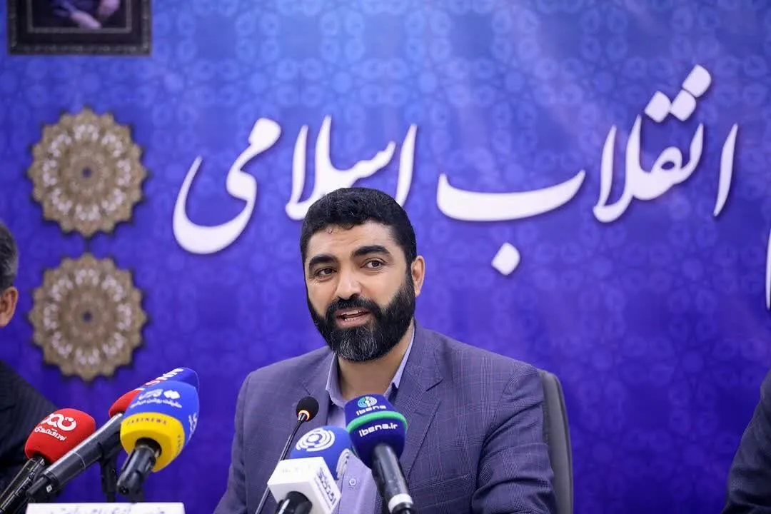 حق تحصیل نباید از دختران محجبه آذربایجان سلب شود