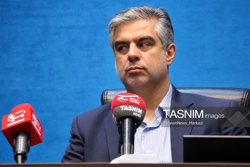 موانع تولید و تکمیل طرح‌های صنعتی در استان مرکزی باید برطرف شود