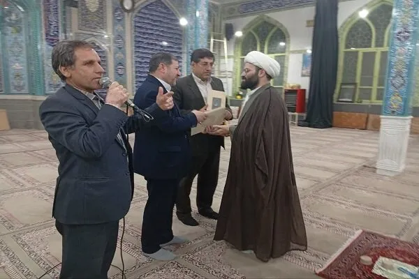 نخستین هیئت صلح مساجد لرستان در خرمآباد آغاز به کار کرد