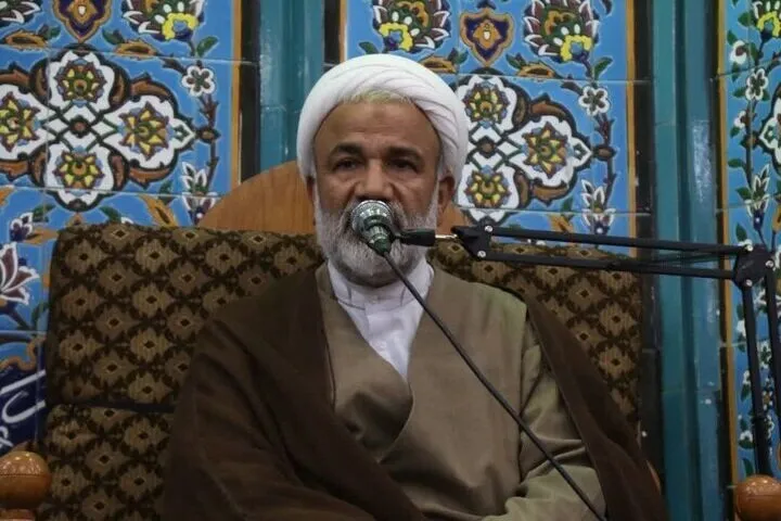 امام جمعه دشتستان: مساجد باید محور فعالیتهای اجتماعی و فرهنگی باشند