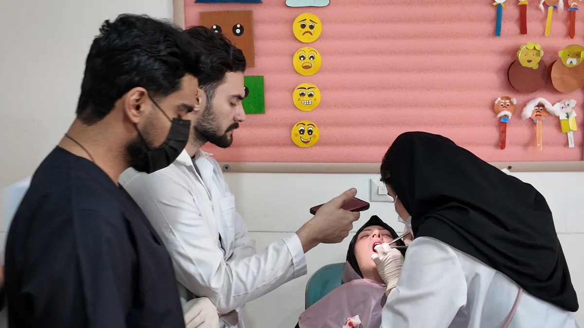 ارائه خدمات دندان‌پزشکی به ۴۸۰ نفر در اردوی جهادی عجب‌شیر