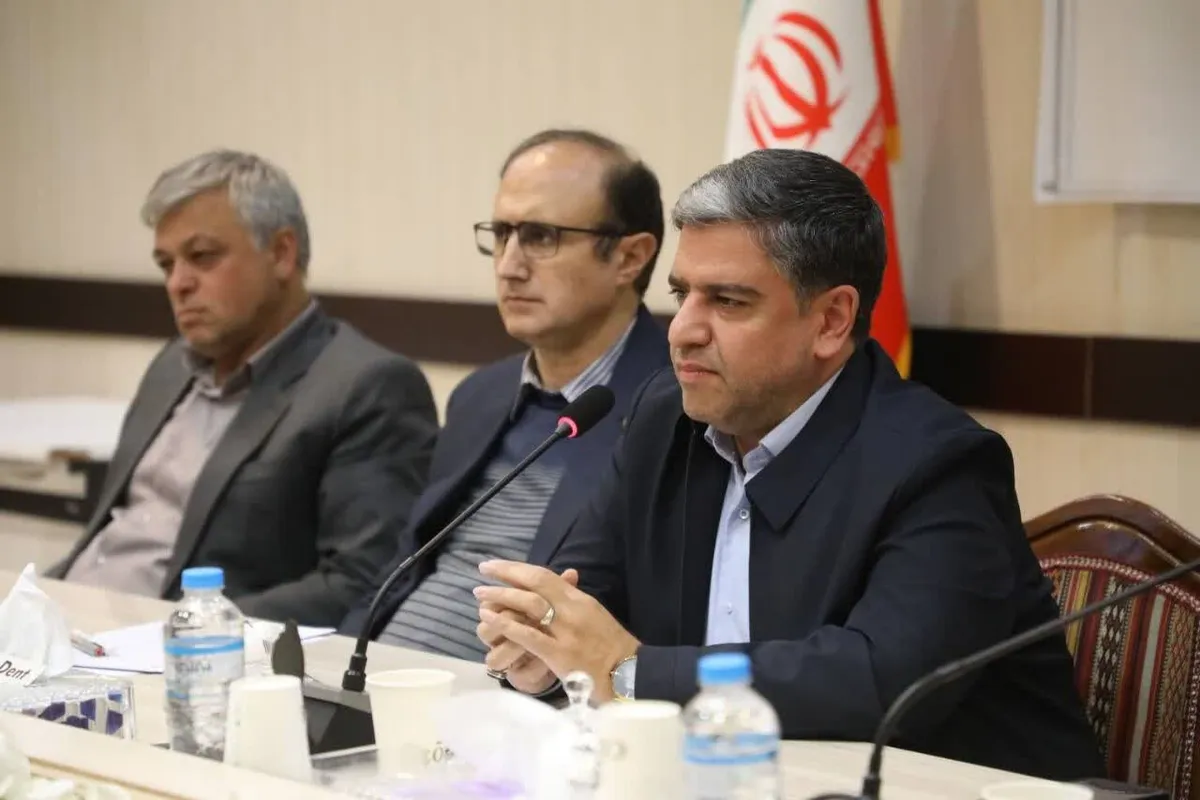 نخبگان راهکارهای عملیاتی برای چالشهای اردبیل پیشنهاد دهند