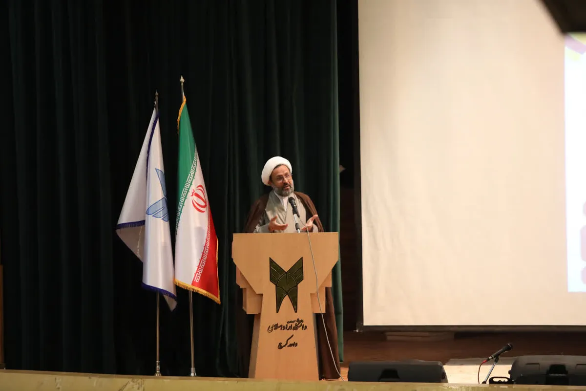 برنامههای جدید نهاد رهبری برای توانمندسازی استادان دانشگاه آزاد کرج