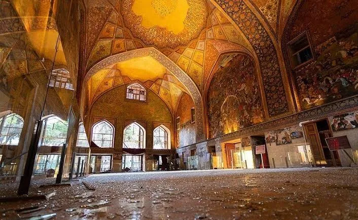 پایان مرمت برخی از بنا‌های آسیب دیده در جنگ اصفهان
