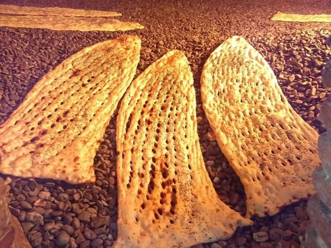 رئیس اتحادیه نانوایان سنگک تهران: فروش کیلویی نان بهتنهایی تخلفات را مهار نمیکند / احتمال تاثیر منفی اجرای طرح بر کیفیت سنگک
