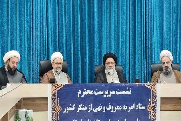 نگرانی از گسترش بدحجابی؛ مردم در برابر توطئه‌های دشمن زانو نمی‌زنند