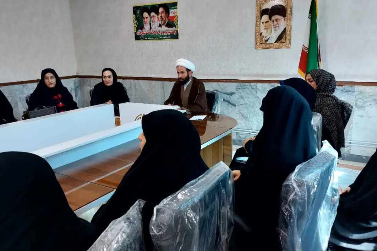 بانوان در خط مقدم جنگ شناختی و رسانهای قرار دارند