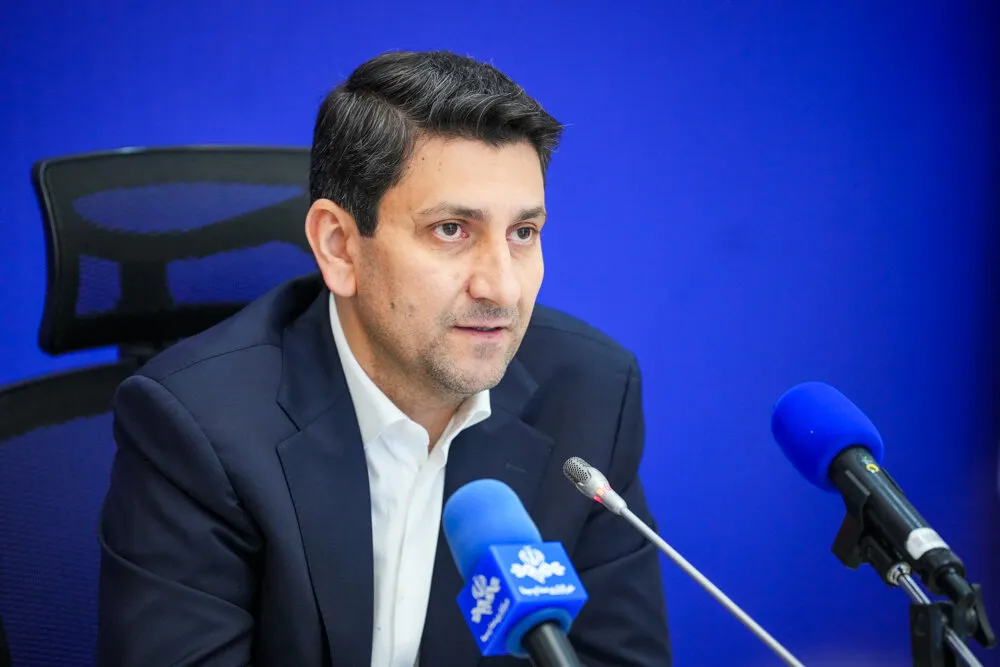 وزیر ارتباطات وارد سمنان شد؛ توسعه زیرساختهای ارتباطی روی میز بررسی