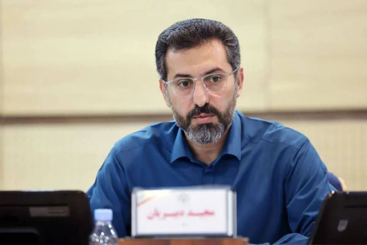 جلسه علنی شورای شهر مشهد و جنجال بر سر حقوق ۵۵ میلیونی شهردار