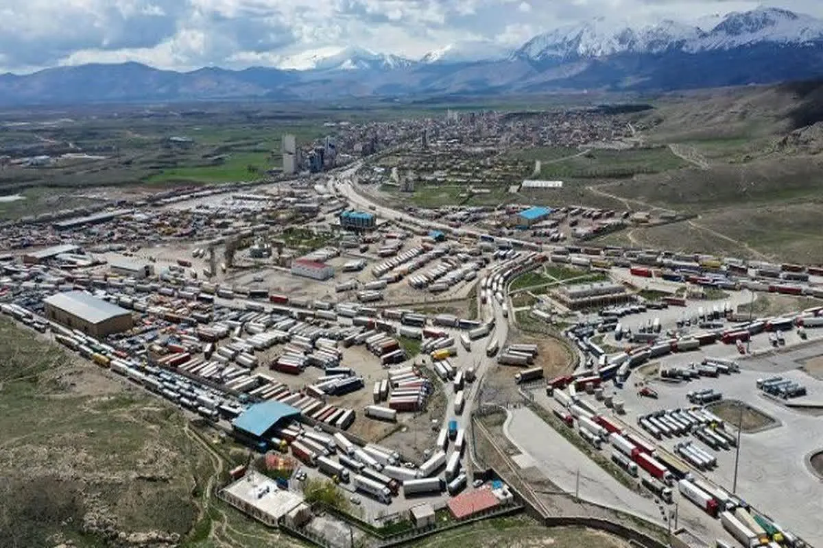 صادرات بیش از ۳.۲ میلیارد دلاری از گمرکات آذربایجان غربی&nbsp;