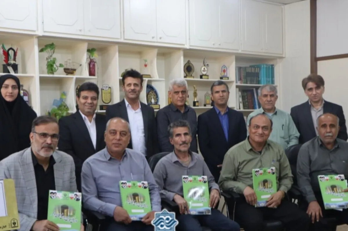 ایثارگران آموزش و پرورش بوشهر تجلیل شدند
