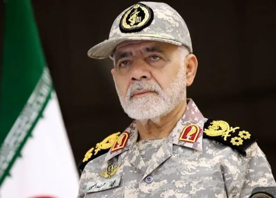 سرلشکر عبداللهی: پرقدرت، پر شدت و بدون محدودیت جغرافیایی به دشمن پاسخ میدهیم/ بانک جدیدی از اهداف و داراییهای دشمن در دستور کار است / این ما هستیم که پایان جنگ را با پایان شما تعیین و رقم خواهیم زد