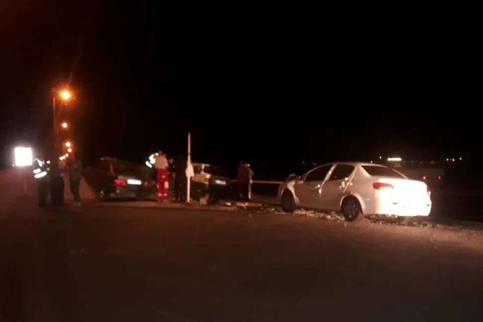 امدادرسانی به ۳ سانحه رانندگی در جادههای سمنان؛ ۱۱ نفر مصدوم شدند