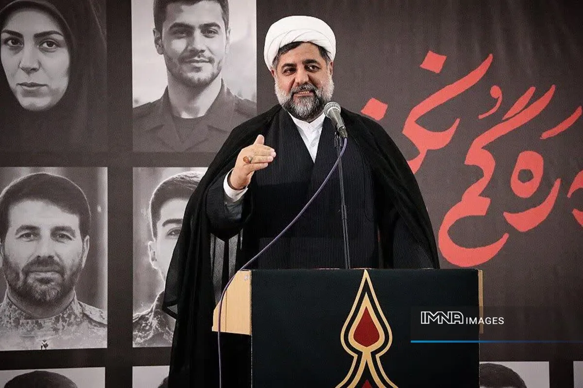 جنگ ترکیبی دشمن، اراده ملت ایران را برای ایستادگی تقویت کرد