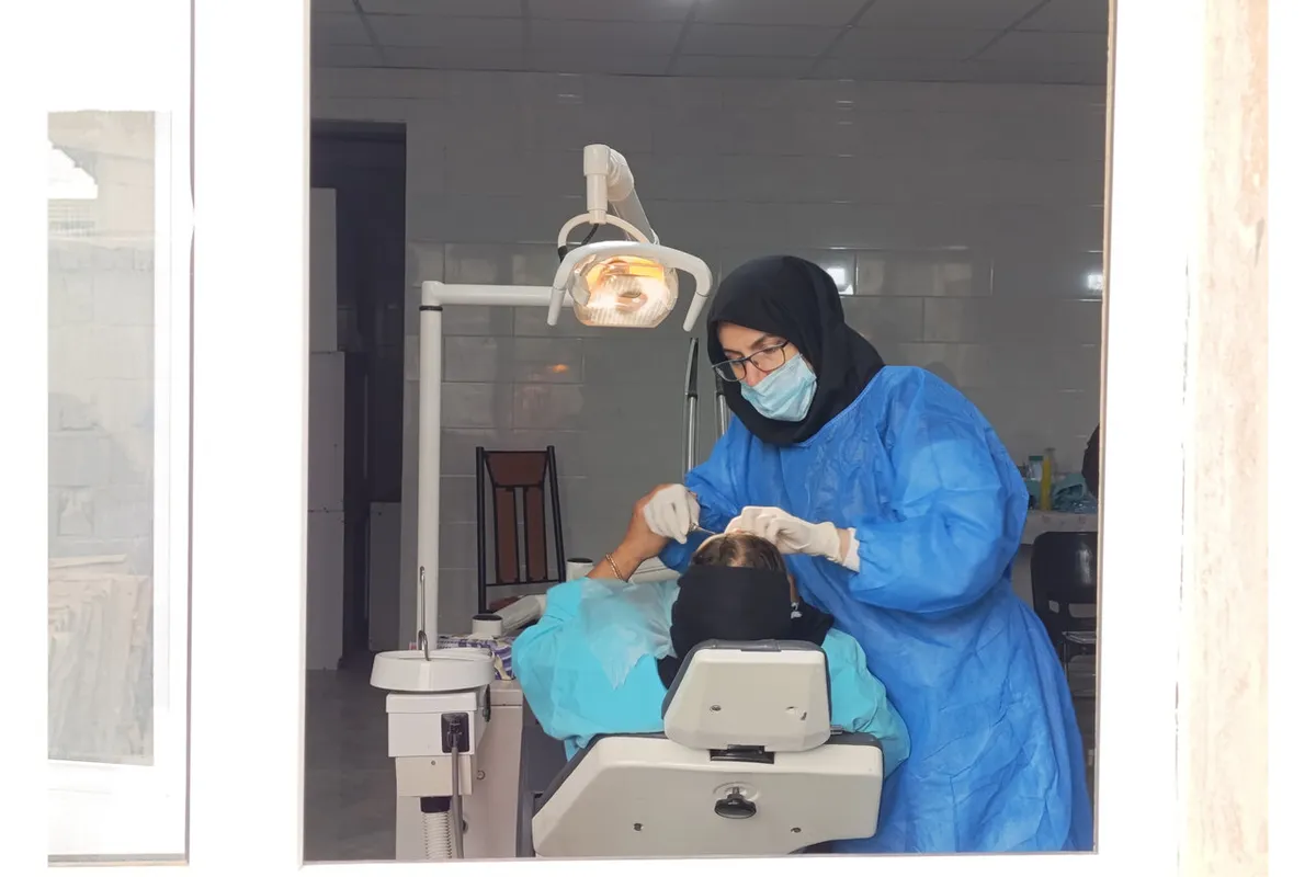 اردوگاه کمپ ترک اعتیاد قزلحصار میزبان خدمات دندانپزشکی و روانشناسی شد