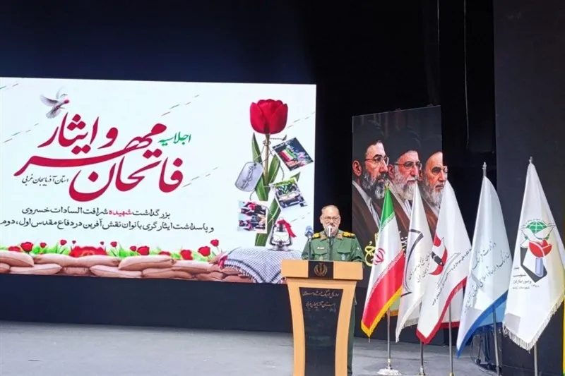 وحدت شیعه و سنی و ترک و کرد، نقشه دشمن برای تجزیه ایران را خنثی کرد
