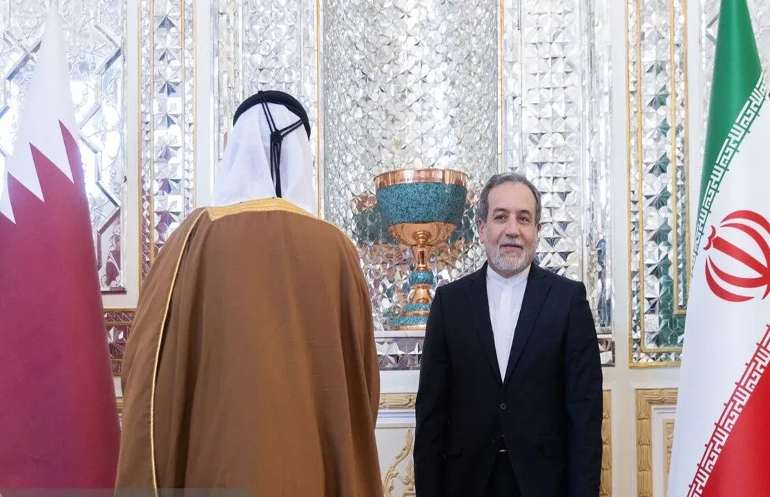 آکسیوس: مذاکره‌کنندگان قطری به مدت ۱۲ ساعت در تهران مشغول گفت‌و‌گو‌های مستمر بودند و به‌طور منظم با کاخ سفید نیز در تماس بودند / مذاکرات همچنان ادامه دارد و تلاش‌ها برای دستیابی به توافقی میان ایالات متحده و ایران در جریان است