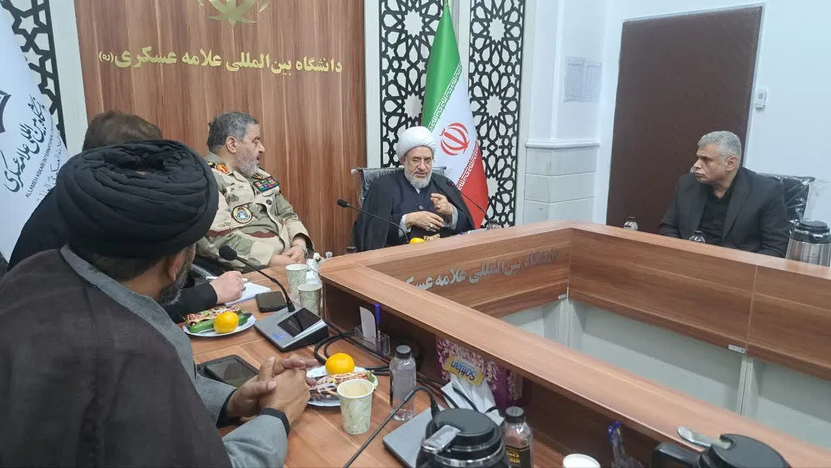دیدار رئیس سازمان پدافند غیر عامل کشور با علما در قم