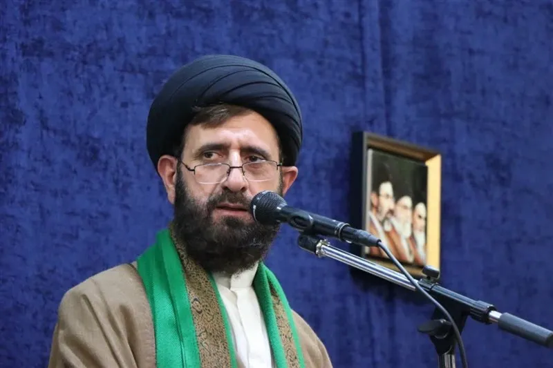 مسئولان فرهنگی در ترویج عفاف و حجاب و جهاد تبیین عقبنشینی نکنند