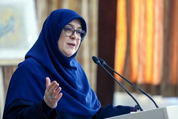 مهاجرانی: عزم ملی کلید عبور از چالشها و صیانت از چرخهای تولید است