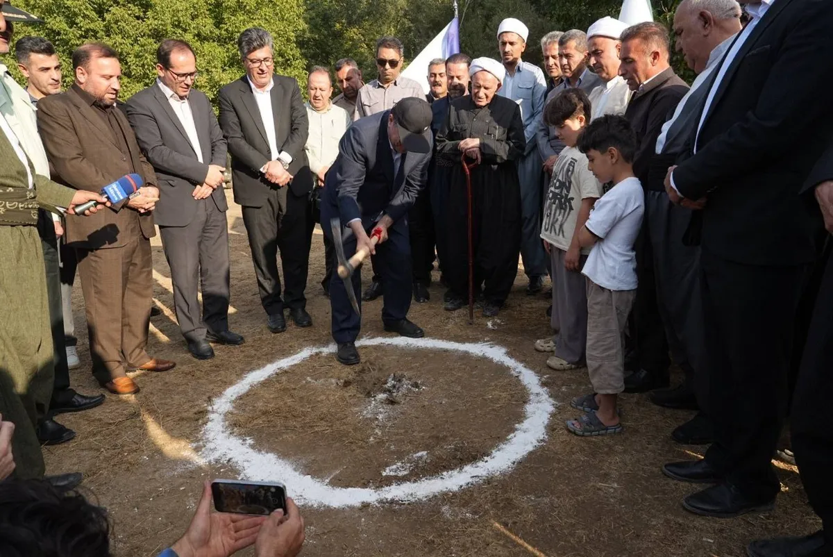 آغاز کلنگ زنی یک مجتمع گردشگری در میرآباد استان آذربایجانغربی با سرمایهگذاری ۱۳۰ میلیاردی