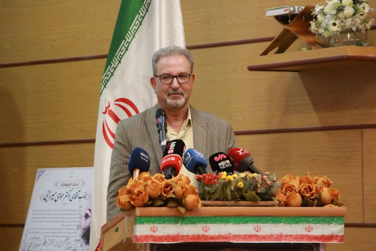 تکریم تلاشگران سلامت در شهرستان ملکشاهی