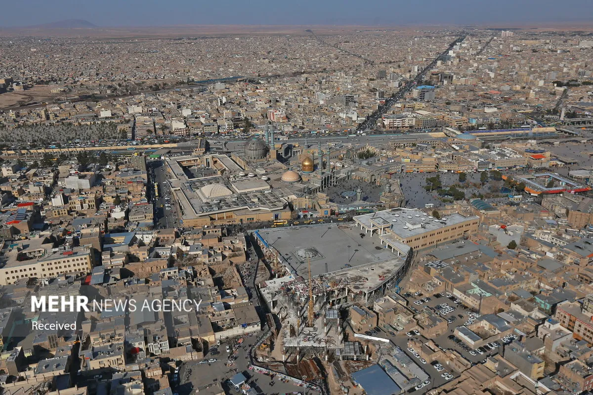 معضل ترافیک و کمبود پارکینگ در قم؛ چالش دوگانه زائران و شهروندان