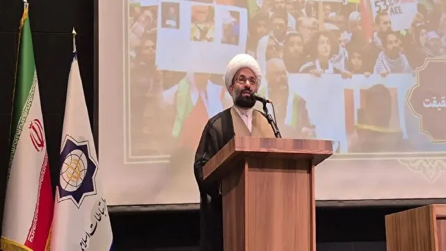 نشست «بازخوانی نامههای امام شهید انقلاب اسلامی به نسل جوان جهان غرب» در قم برگزار شد