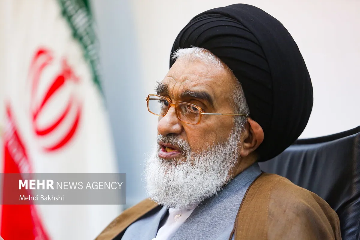 سعیدی: دشمنان با وجود فشارها نتوانستند ملت ایران را از پای درآورند
