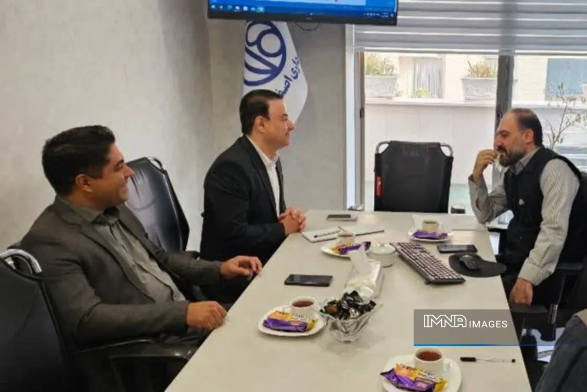 تسریع رسیدگی به درخواستهای فضای سبز شهروندان اصفهانی در سامانه ۱۳۷