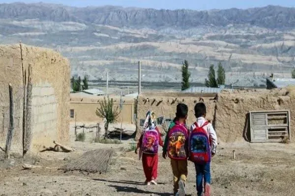 جلوگیری از ترک تحصیل دانشآموزان کرمانی با ۵۵۵ مدرسه یک تا ۱۰ نفره