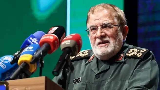 جانشین فرمانده کل سپاه: کنترل تنگه هرمز تا زمانی که ایران اراده کند ادامه دارد