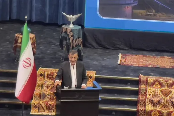 قائمپناه: بانکها نباید سرمایه ملت را صرف بنگاهداری کنند